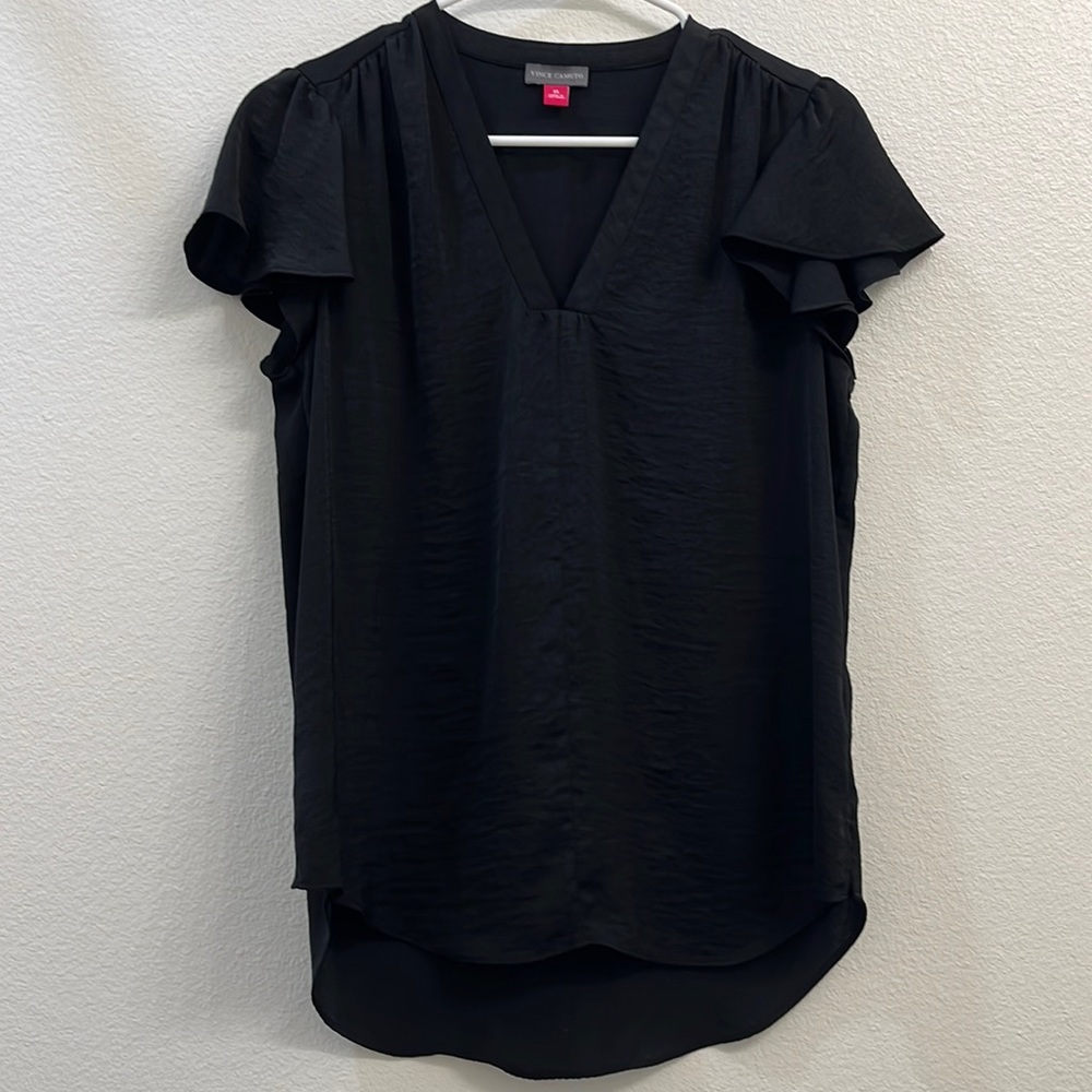Vince Camuto v-neck blouse with frilled sleeves